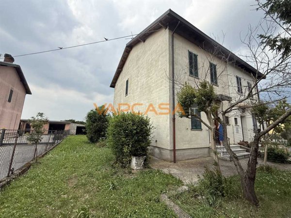 casa indipendente in vendita a Torre Pallavicina in zona Torre