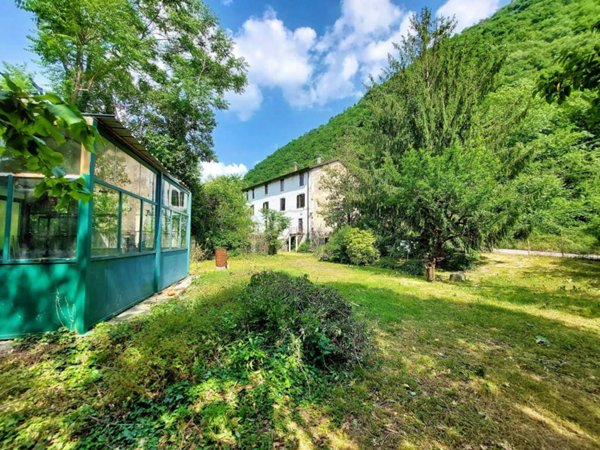 intera palazzina in vendita a Trescore Balneario