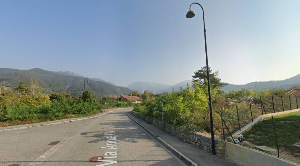 casa indipendente in vendita a Trescore Balneario