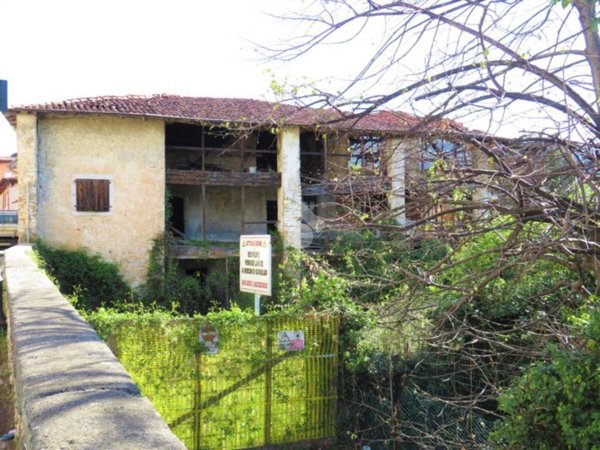 casa indipendente in vendita a Trescore Balneario
