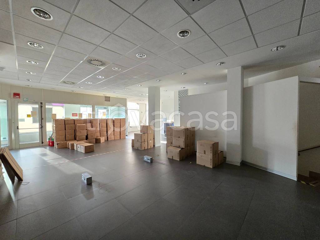 ufficio in vendita a Trescore Balneario