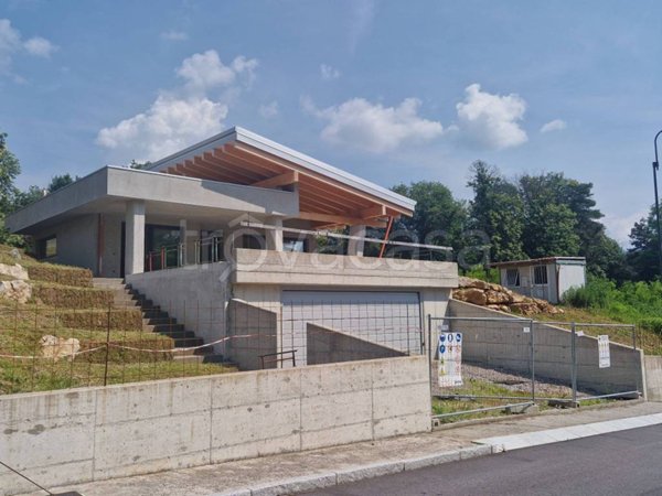 casa indipendente in vendita a Trescore Balneario