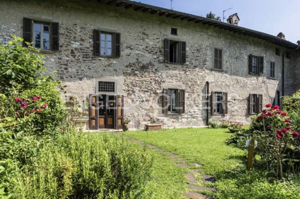 casa indipendente in vendita a Trescore Balneario