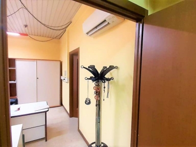 ufficio in vendita a Trescore Balneario