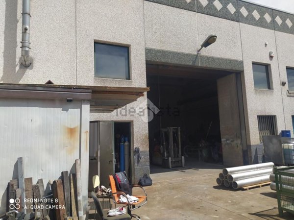 capannone in vendita a Trescore Balneario