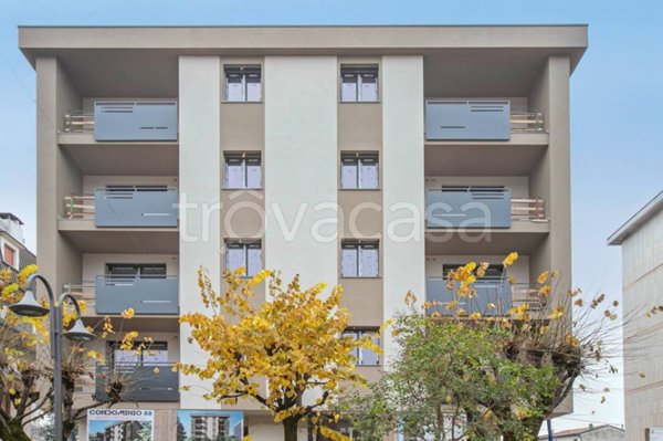 appartamento in vendita a Trescore Balneario
