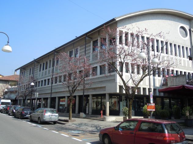 ufficio in vendita a Trescore Balneario