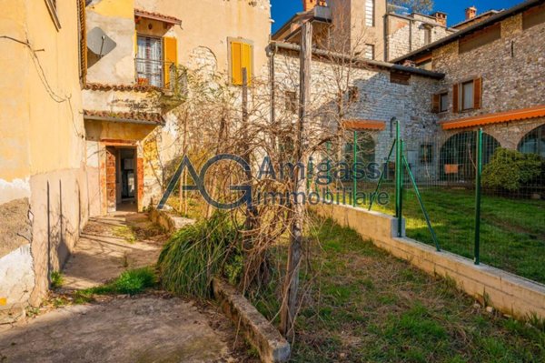 appartamento in vendita a Trescore Balneario