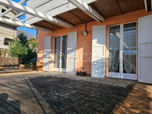 casa indipendente in vendita a Trescore Balneario