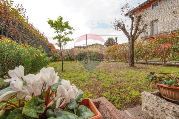 appartamento in vendita a Trescore Balneario