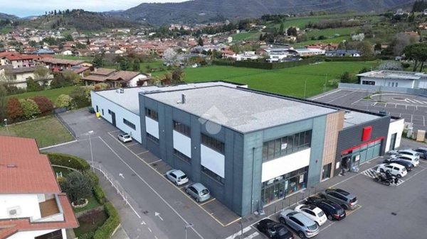 ufficio in vendita a Trescore Balneario