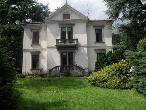 casa indipendente in vendita a Trescore Balneario