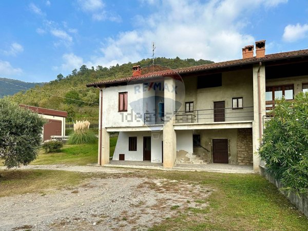 casale in vendita a Trescore Balneario