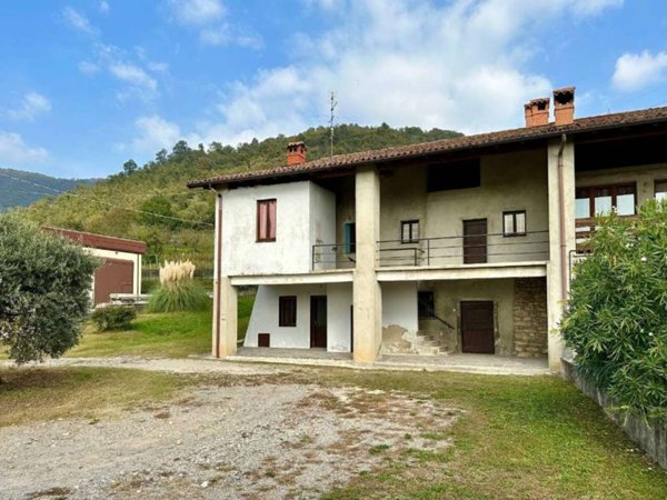 casale in vendita a Trescore Balneario