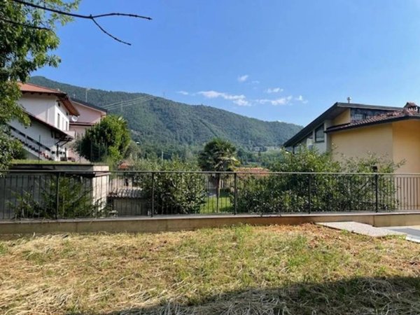 appartamento in vendita a Trescore Balneario