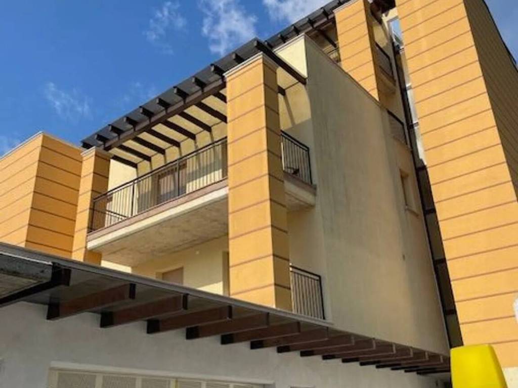 appartamento in vendita a Trescore Balneario