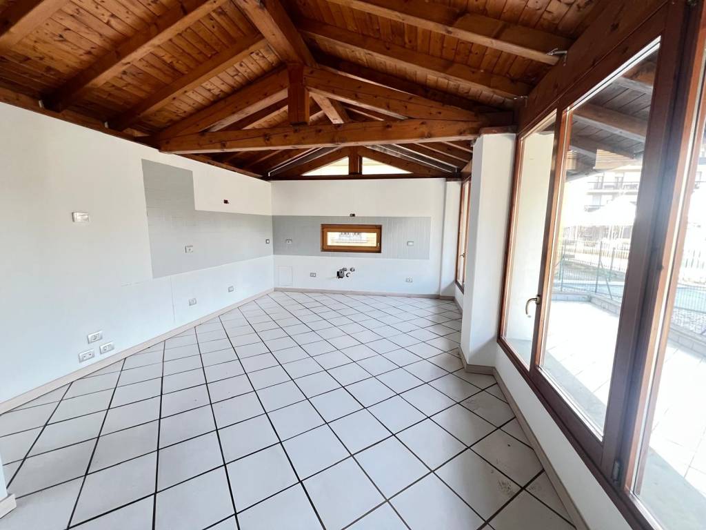 casa indipendente in vendita a Trescore Balneario