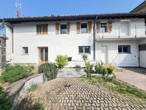 casa indipendente in vendita a Trescore Balneario