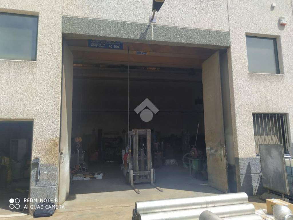 locale commerciale in vendita a Trescore Balneario