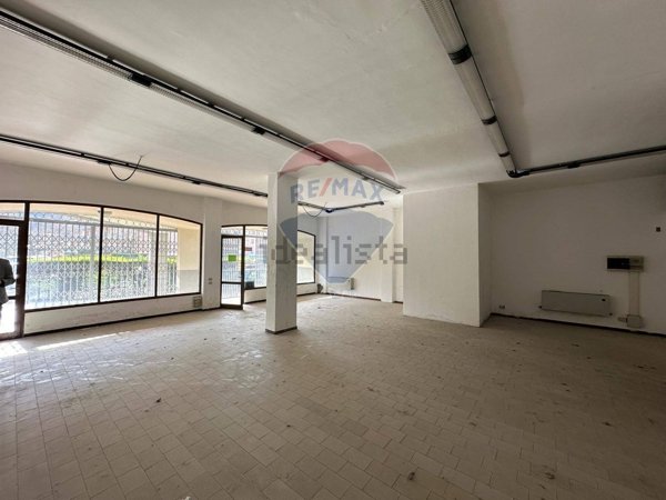 negozio in vendita a Trescore Balneario