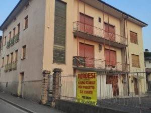 intera palazzina in vendita a Trescore Balneario