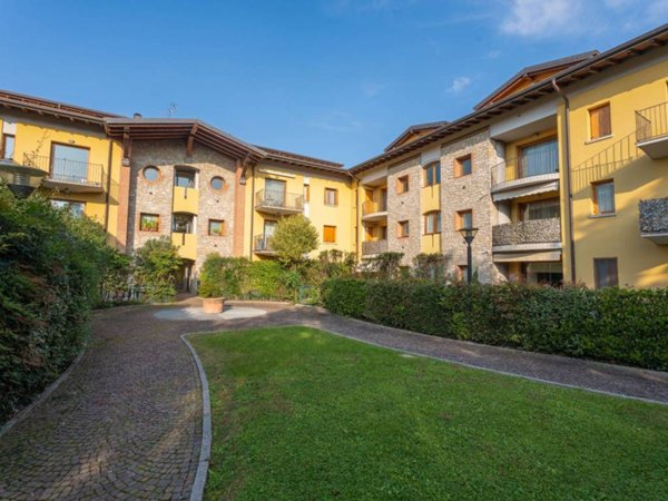 appartamento in vendita a Trescore Balneario