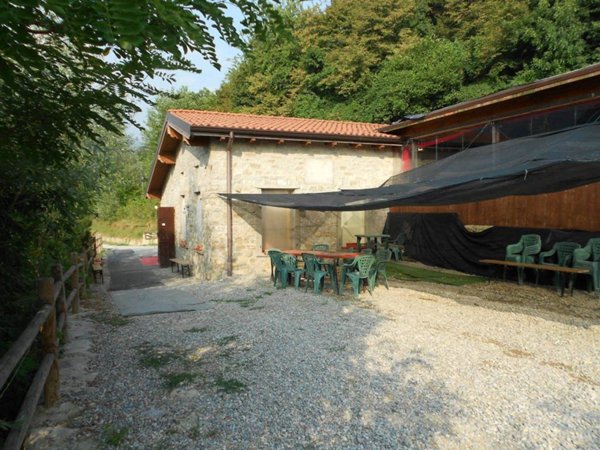 casa indipendente in vendita a Trescore Balneario