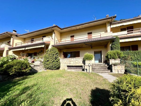 casa indipendente in vendita a Trescore Balneario