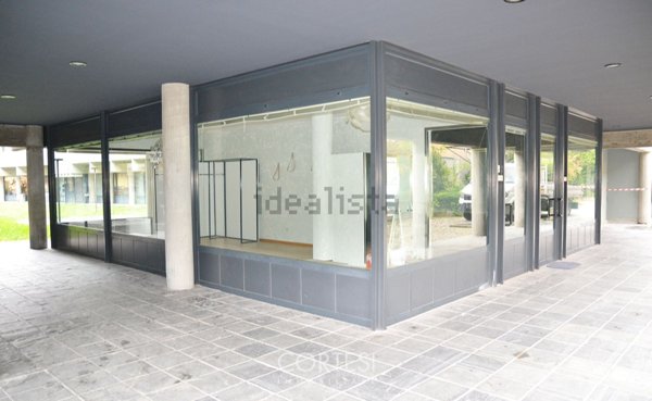 negozio in vendita a Trescore Balneario