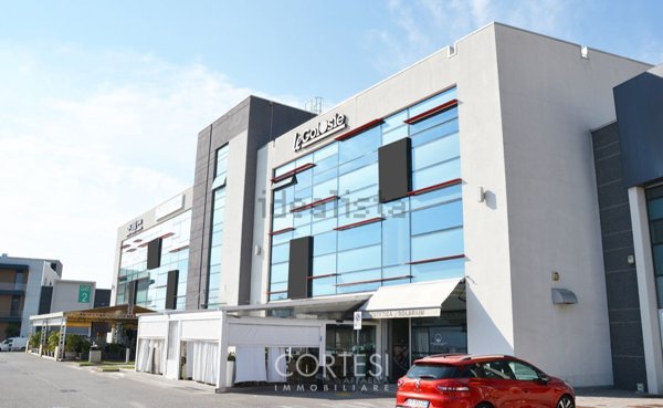ufficio in vendita a Trescore Balneario