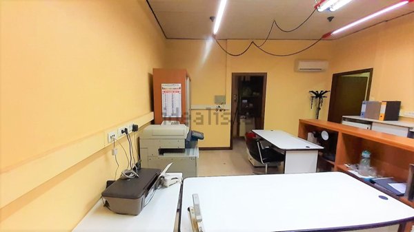 ufficio in vendita a Trescore Balneario