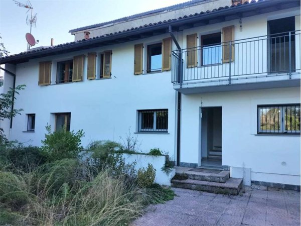 casa indipendente in vendita a Trescore Balneario