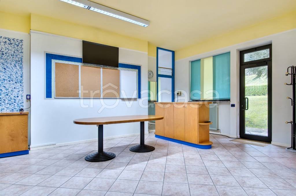 ufficio in vendita a Trescore Balneario
