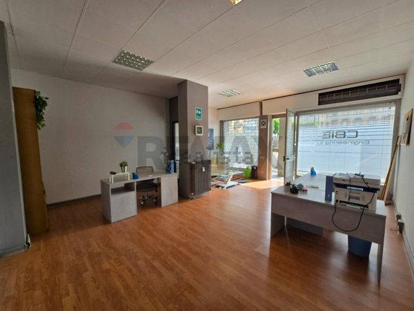 ufficio in vendita a Trescore Balneario