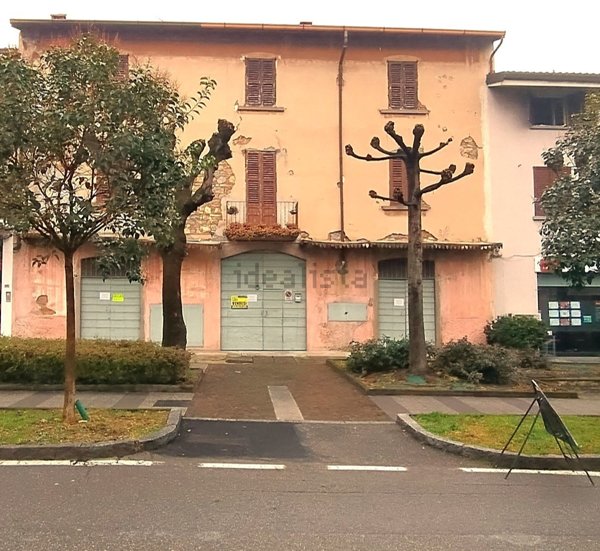casa indipendente in vendita a Trescore Balneario