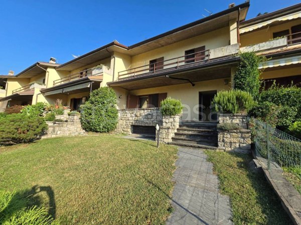 casa indipendente in vendita a Trescore Balneario