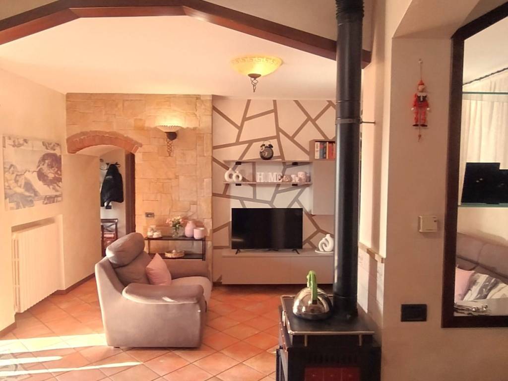 casa indipendente in vendita a Trescore Balneario