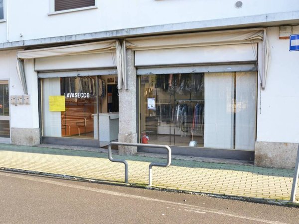 negozio in vendita a Trescore Balneario