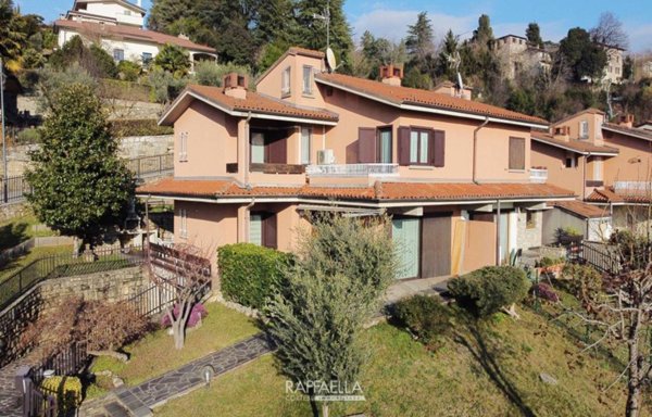 casa indipendente in vendita a Trescore Balneario