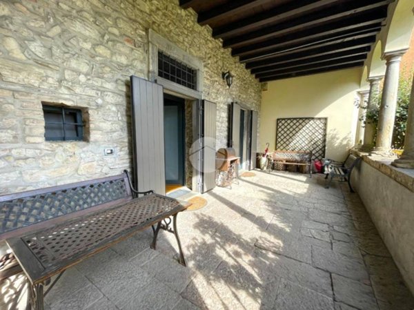 casa indipendente in vendita a Trescore Balneario