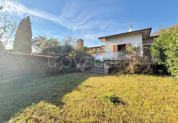 casa indipendente in vendita a Trescore Balneario in zona Redona