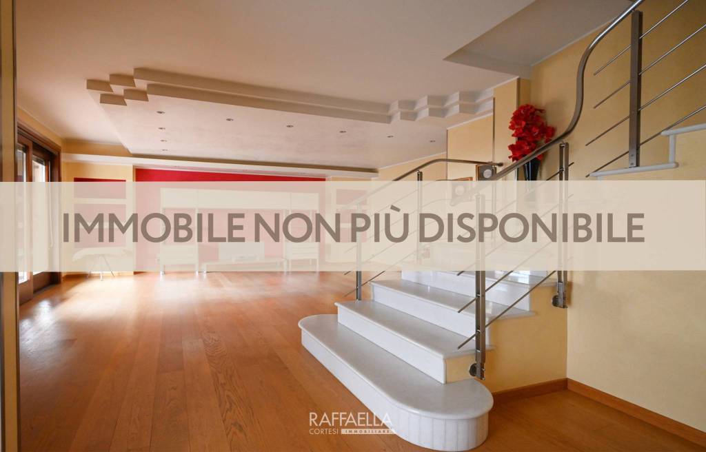 casa indipendente in vendita a Trescore Balneario