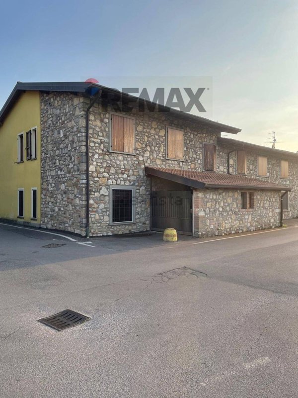 appartamento in vendita a Trescore Balneario