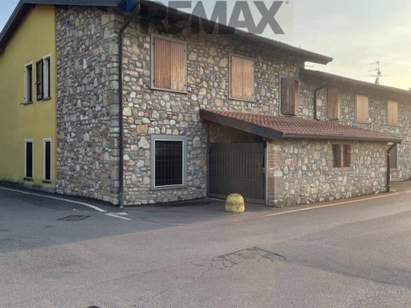 appartamento in vendita a Trescore Balneario