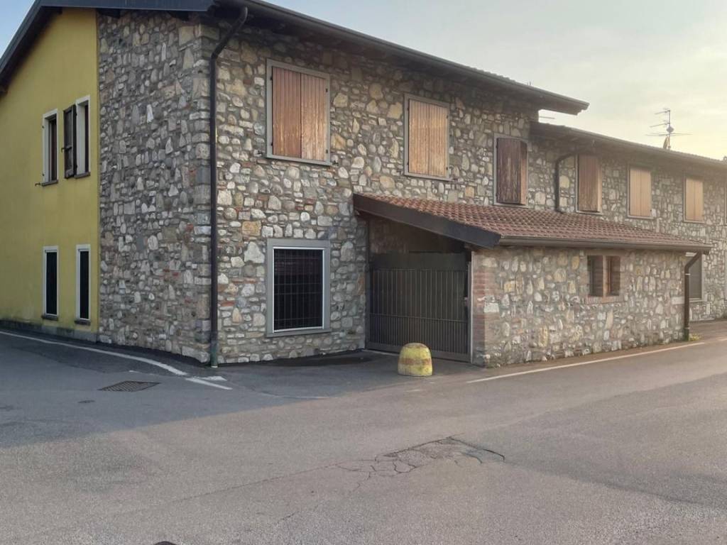 appartamento in vendita a Trescore Balneario