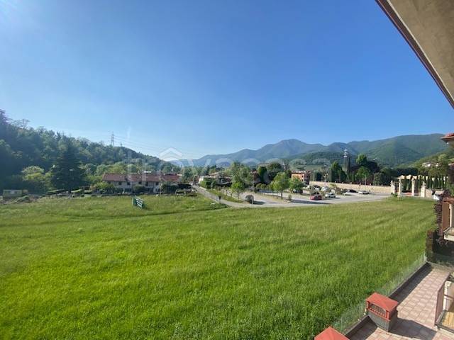 appartamento in vendita a Trescore Balneario