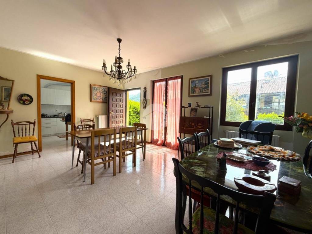 appartamento in vendita a Trescore Balneario