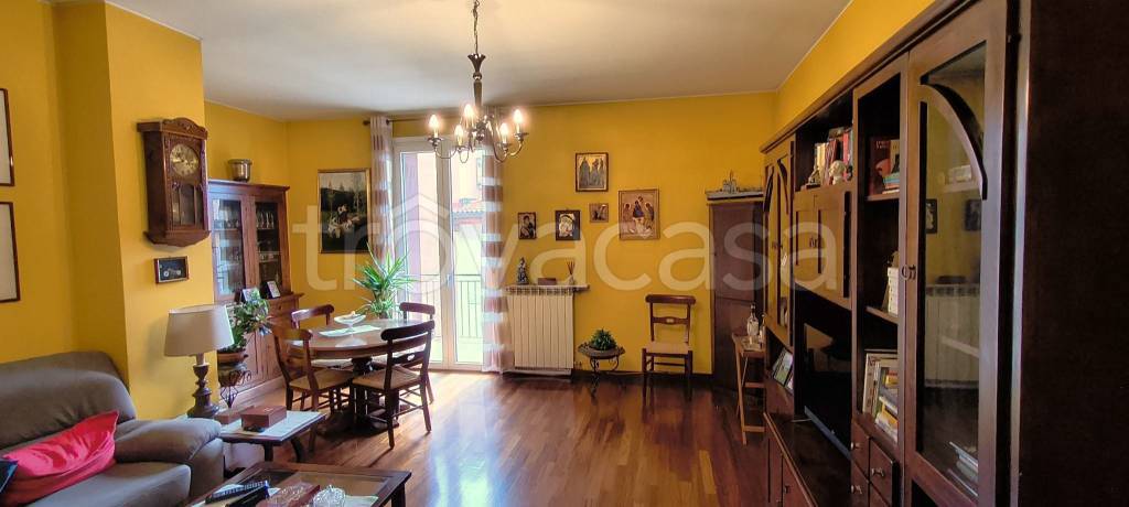 appartamento in vendita a Trescore Balneario