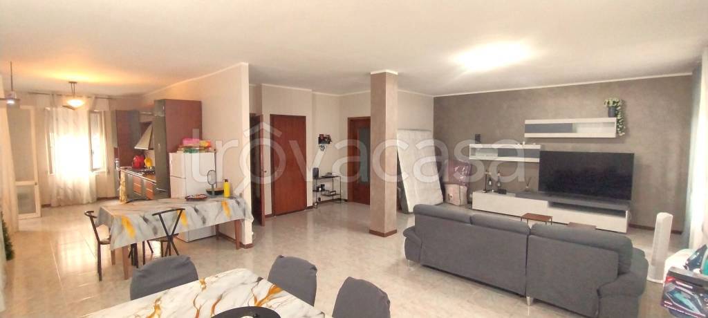 casa indipendente in vendita a Trescore Balneario in zona Redona