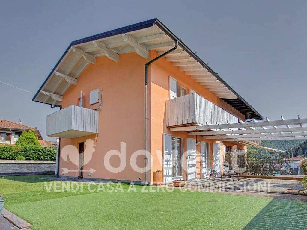 casa indipendente in vendita a Trescore Balneario